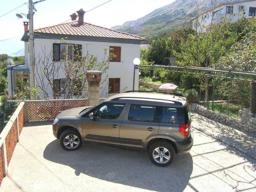 Apartments Jadranka With Magnificent Views Of The Sea - Baska Baška Exterior foto